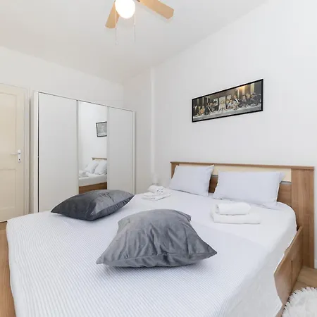Lejlighed Friends By Belmont Realty *